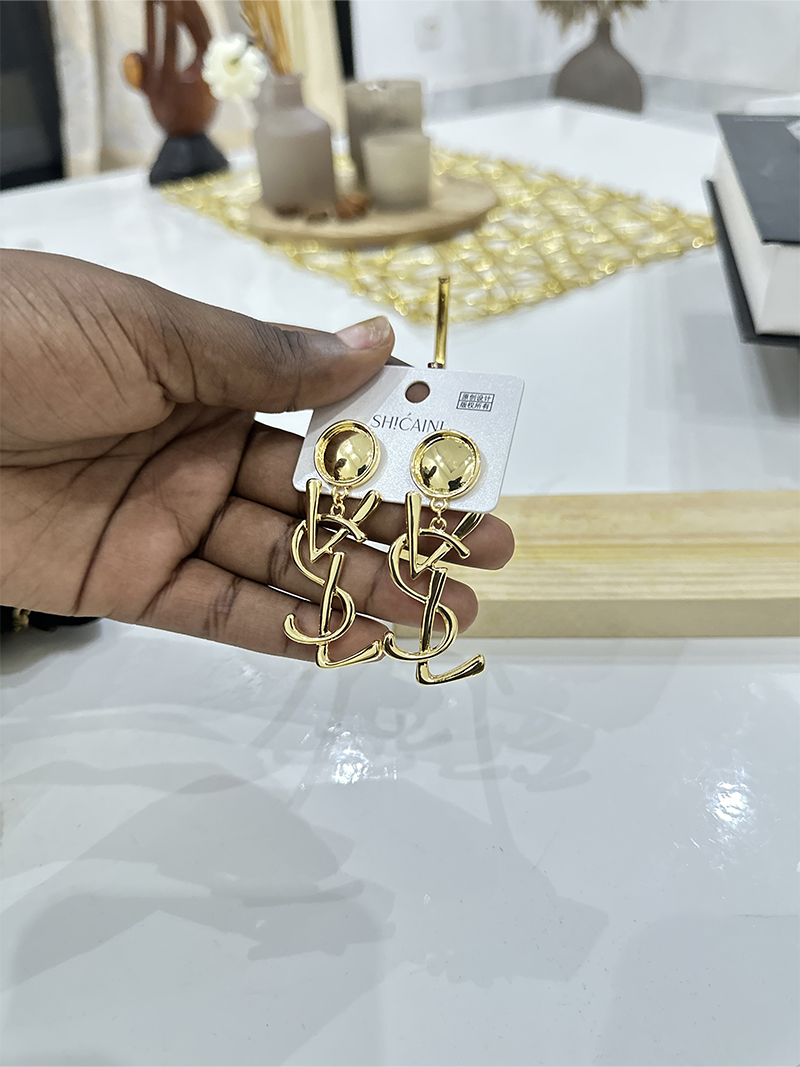 Pendants Logo YSL d'Or